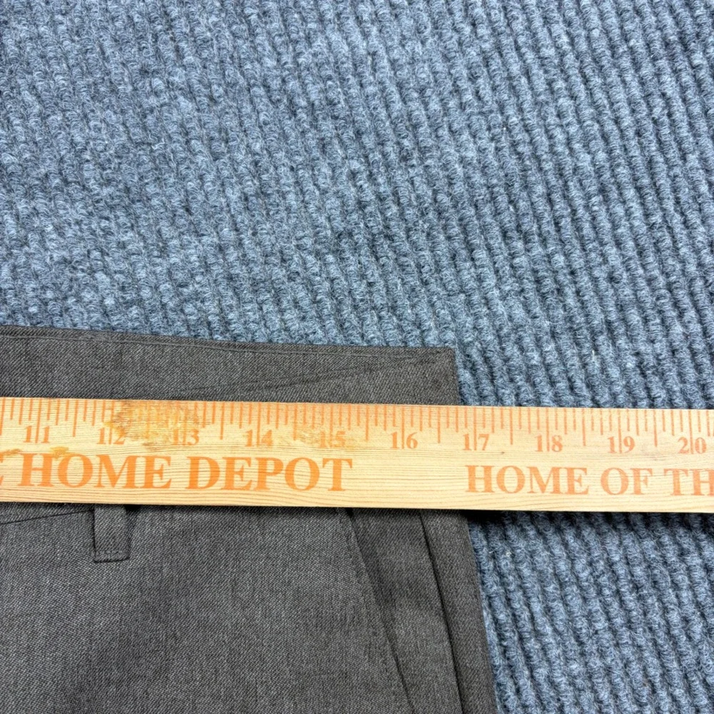 Levis Action Slacks Mens 34x30 Brown Dacron Polyester Flat Front Dress Pants